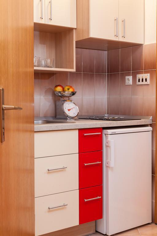 Ferienwohnung Kornelija 2 Podgora Zimmer foto